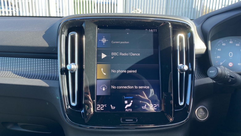 Volvo Xc40 2.0 T4 R DESIGN Pro 5dr AWD Geartronic Petrol Estate